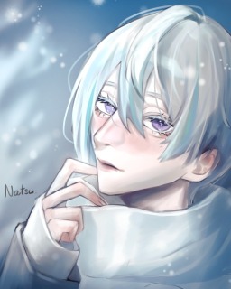 白髪青メッシュの男の子