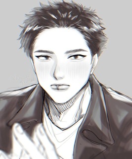 モノクロバストアップ
